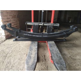 Рессора задняя 4570-2912012-000 5 листов 2 витых уха с шарнирами с подрессорником 1696мм Рессора задняя 4570-2912012-000 5 листов 2 витых уха с шарнирами с подрессорником 1696мм